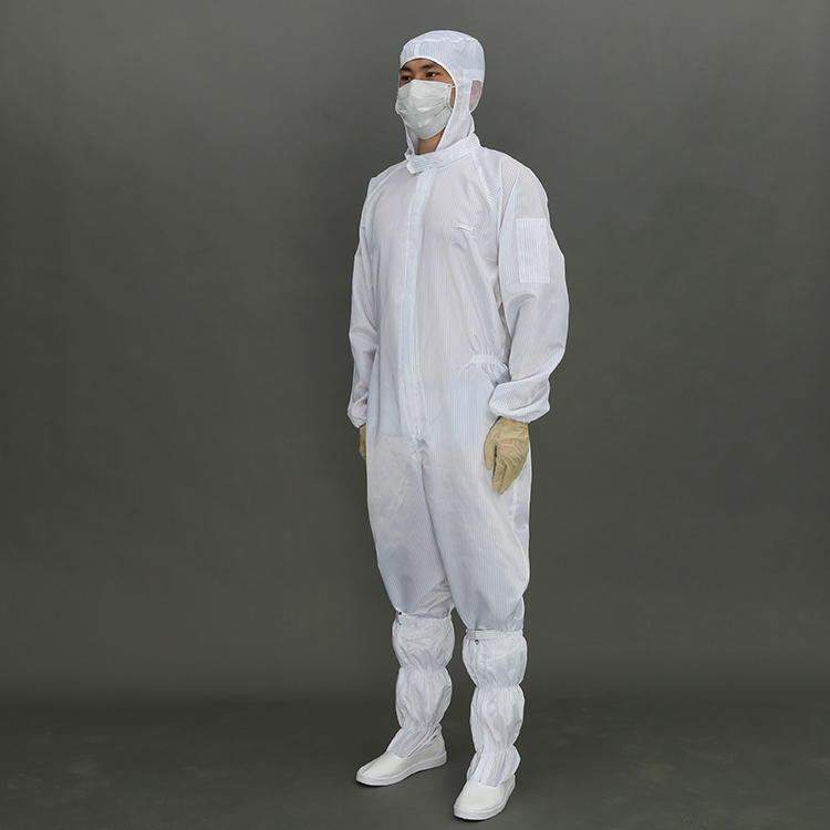 Disposable Apparel in Cleanrooms